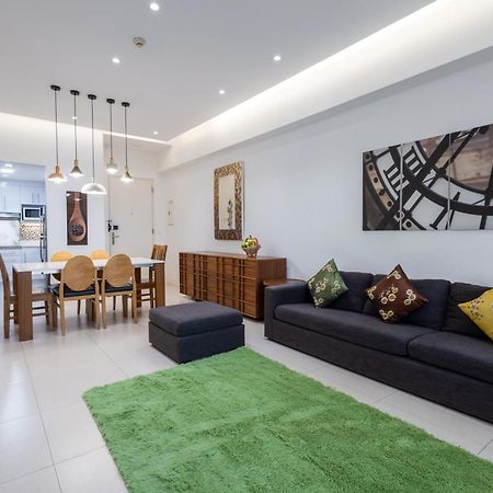 New 2Br Of 86Sqm With Parking & Netflix In Bgc Apartment Manila Bagian luar foto