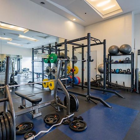 New 2Br Of 86Sqm With Parking & Netflix In Bgc Apartment Manila Bagian luar foto