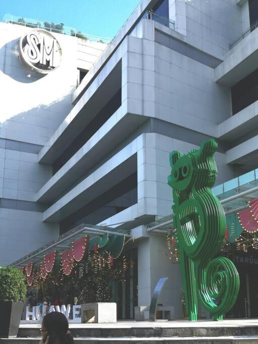 New 2Br Of 86Sqm With Parking & Netflix In Bgc Apartment Manila Bagian luar foto