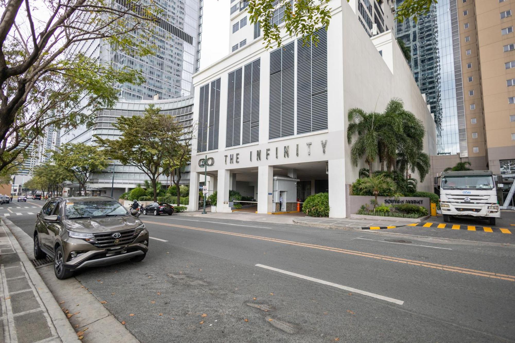 New 2Br Of 86Sqm With Parking & Netflix In Bgc Apartment Manila Bagian luar foto