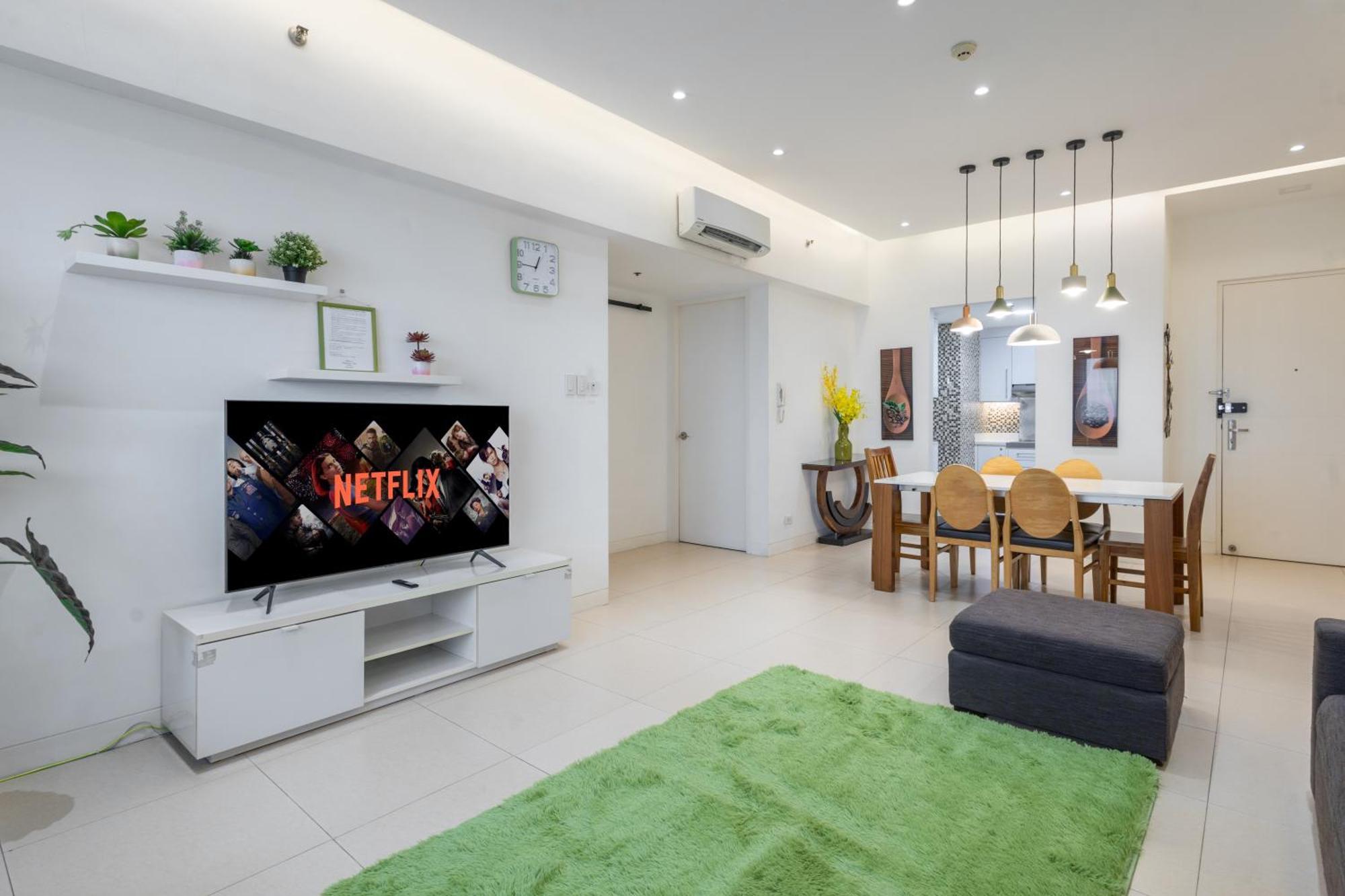 New 2Br Of 86Sqm With Parking & Netflix In Bgc Apartment Manila Bagian luar foto