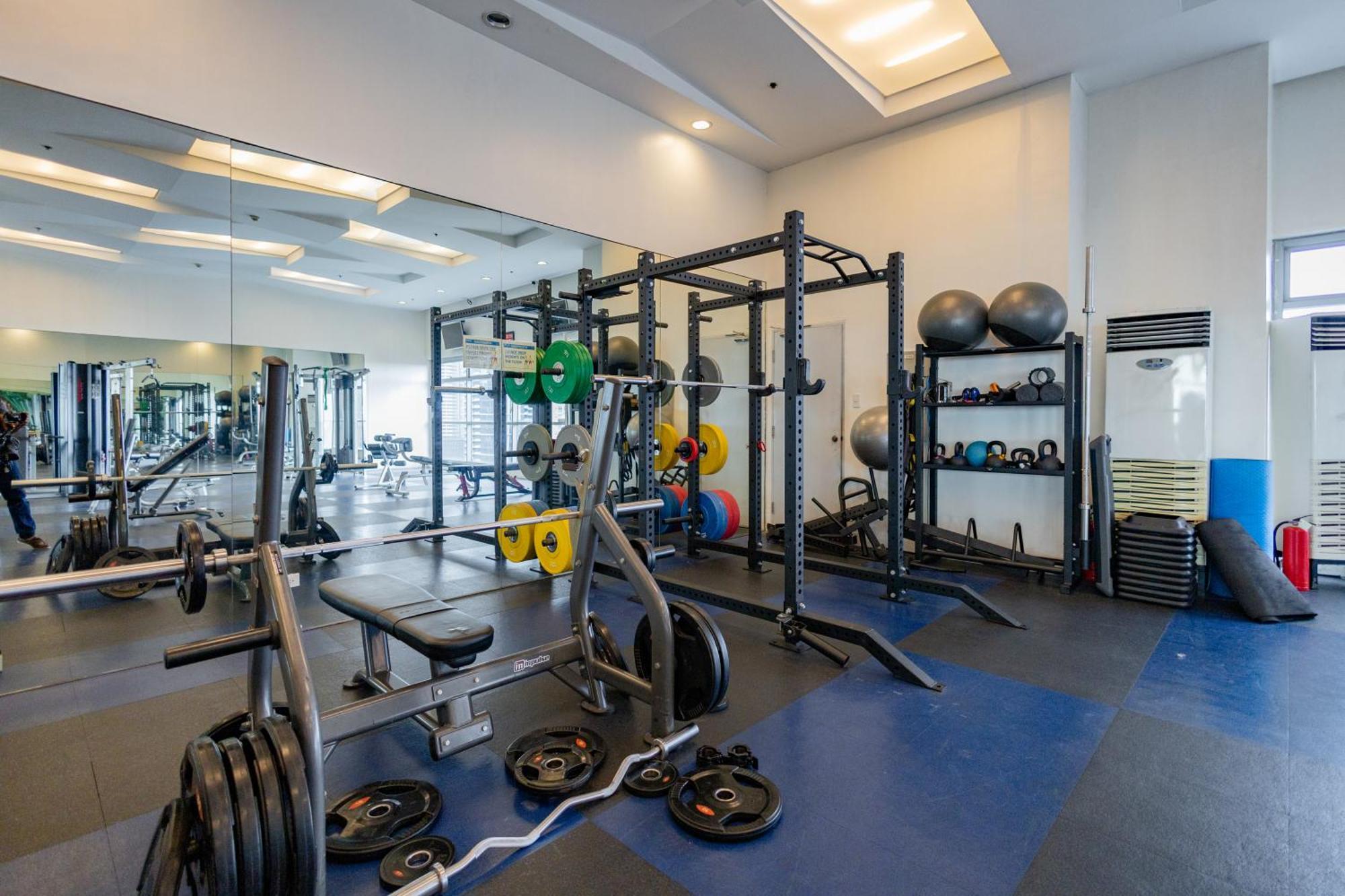 New 2Br Of 86Sqm With Parking & Netflix In Bgc Apartment Manila Bagian luar foto